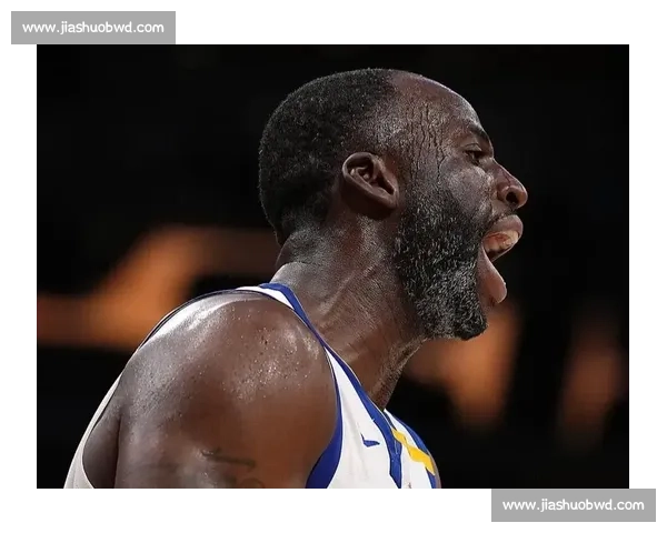 追梦格林携家人度假，35 岁再入一防，生涯 2.5 亿娇妻相伴